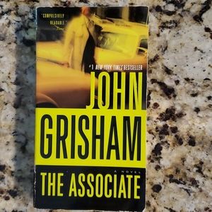 John Grisham- The Associate,  paperback